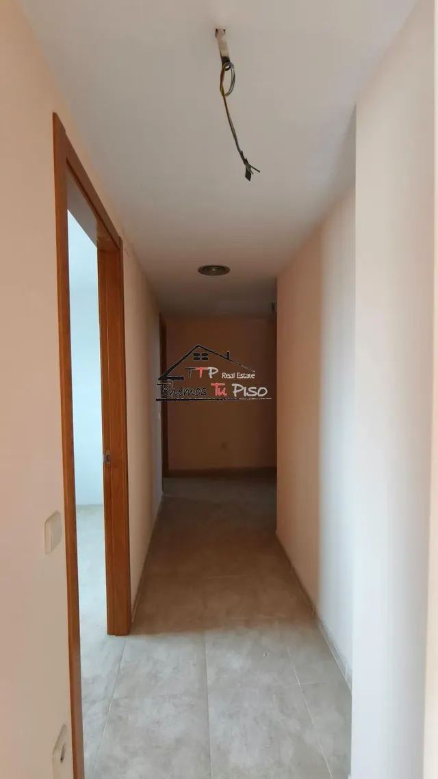 ÁTICO-DÚPLEX A ESTRENAR. 4 DORMITORIOS. 3 BAÑOS. TERRAZA DE 35M. COCHERA INCLUIDA — 29