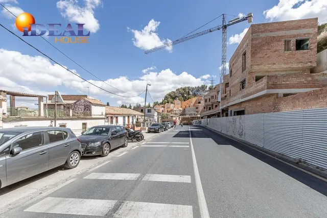 CASA 640 M2 EN CARRETERA DE MURCIA, ALBAYCIN. — 47