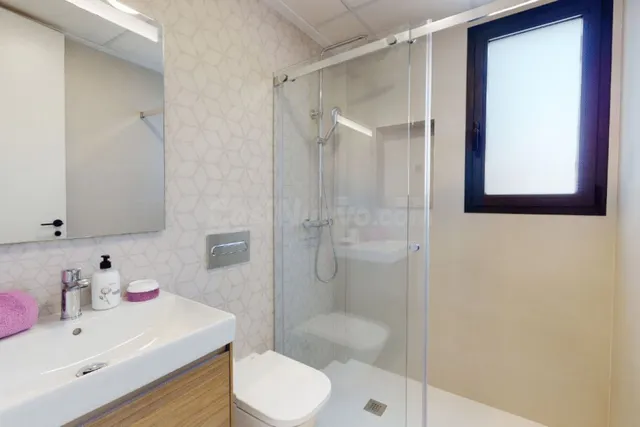 Villa 4 habitaciones 247m² en venta - La marina — 2