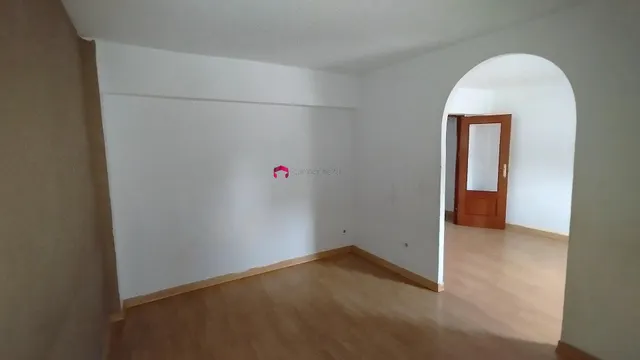 DUPLEX TRES DORMITORIOS EN VIA CARPETANA — 14