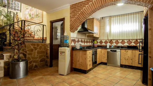 Chalet en sax buena zona para vivir todo el año. — 29