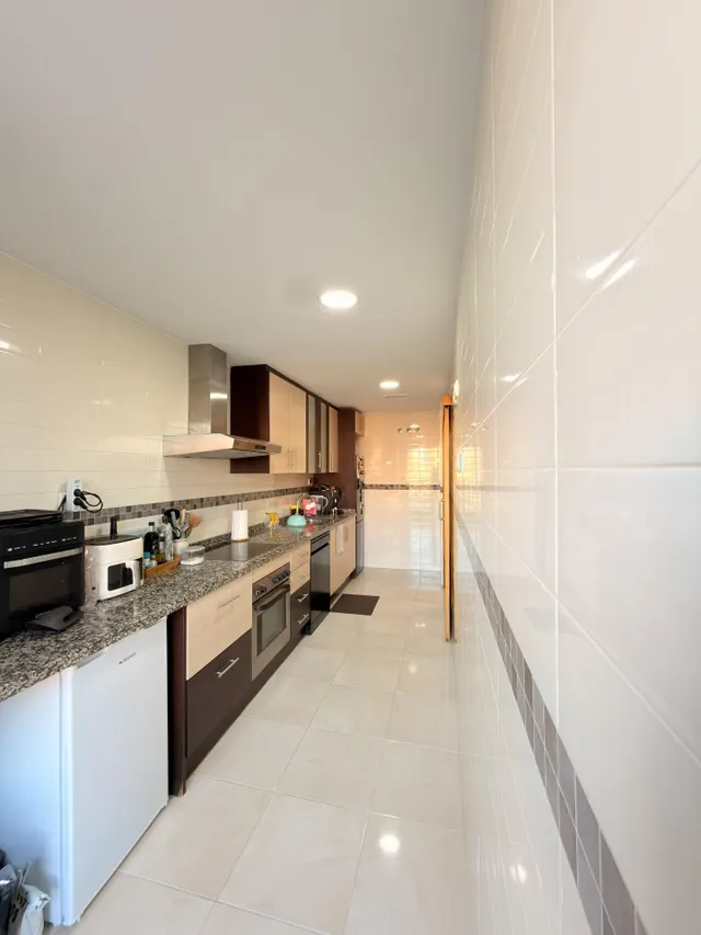 Estupendo piso para entrar a vivir. Zona Benisaudet. — 12
