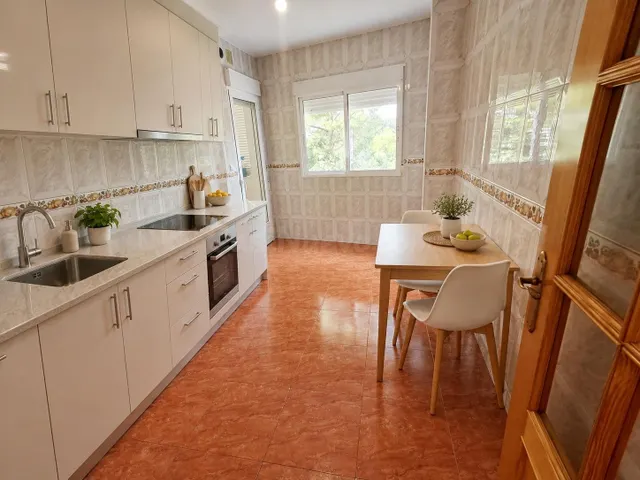 Vivienda de 3 dormitorios, 2 baños y 105 m2 en Patiño — 3