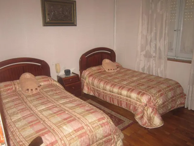 SE VENDE CASA EN EL CENTRO DE VALENCIA DE DON JUAN — 9