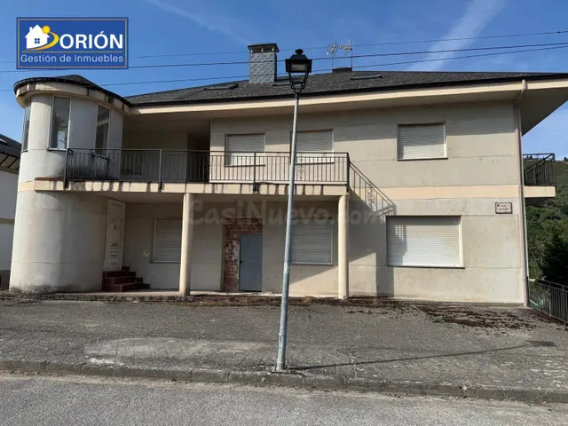 SE VENDE EDIFICIO EN CAMINO DE SANTIAGO A SU PASO POR VILLAF