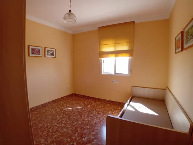 Chalet independiente en Santa Ana de la Albaida ! — 24