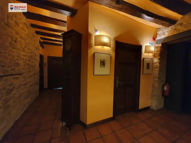 OPORTUNIDAD DE HOTEL EN UN ENTORNO DE ENSUEÑO — 17