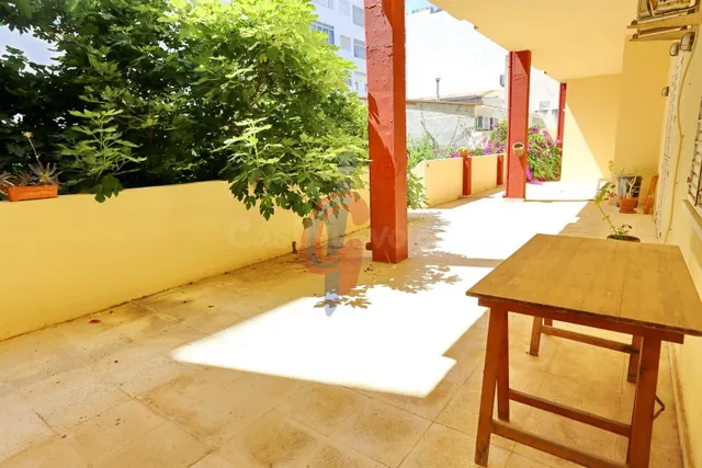 ¡Local comercial en venta en Guardamar del Segura!