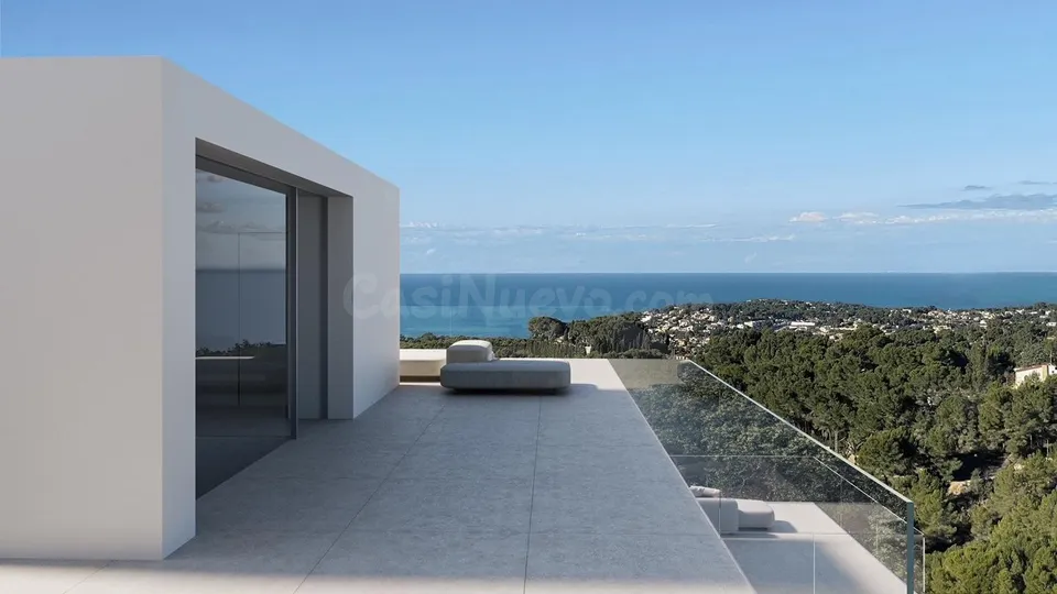 VILLA DE NUEVA CONSTRUCCIÓN CON VISTAS PANORÁMICAS AL MAR