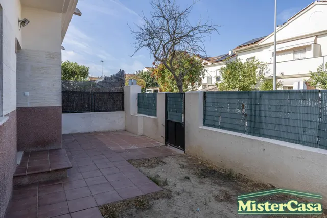Exclusiva casa pareada de 4 dormitorios con sotano junto al campo de golf — 47