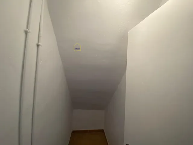 CASA LUMINOSA CON PARCELA A UN PASO DEL CENTRO — 9