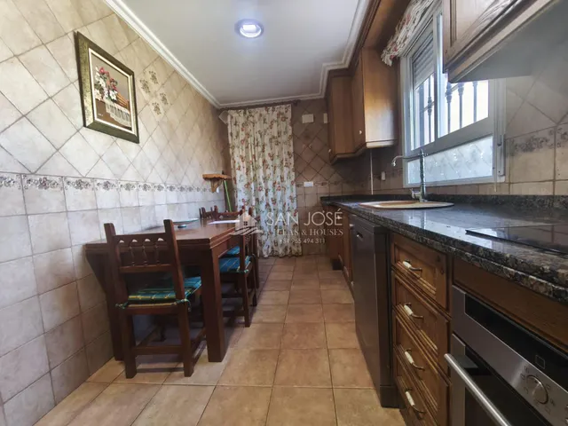 SE ALQUILA BUNGALOW AMUEBLADO EN BUEN ESTADO EN ASPE — 13