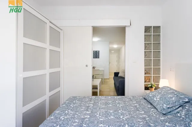 GRAN OFERTA EN ALQUILER VACACIONAL EN PLAYA DE LEVANTE - BEN - foto 4