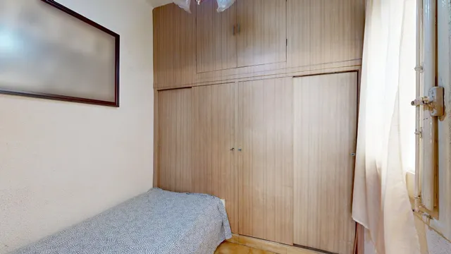 ¡Junto a Puerta del Carmen! Piso luminoso de 76 m2 con gran potencial para reformar — 26