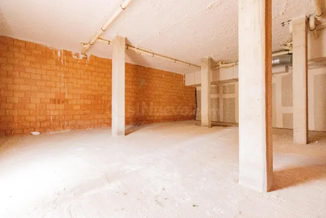 EN VENTA LOCAL COMERCIAL EN PUERTO DE SAGUNTO - foto 4