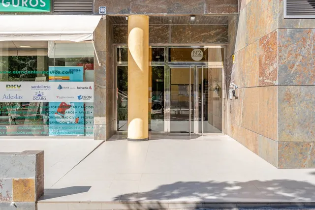 Se venden 2 plazas de garaje. zona forum. 46.000 euros. — 7