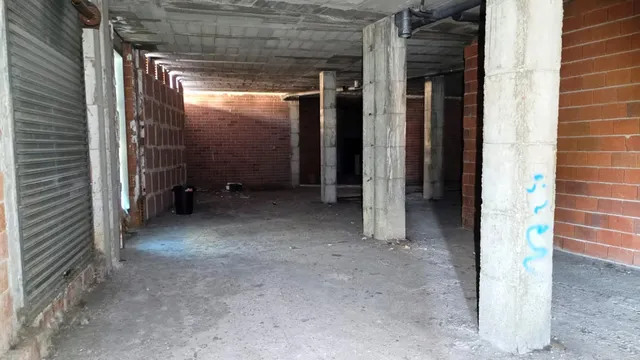 LOCAL COMERCIAL ESQUINERO EN RONDA IBÉRICA - VILANOVA I LA GELTRÚ — 7