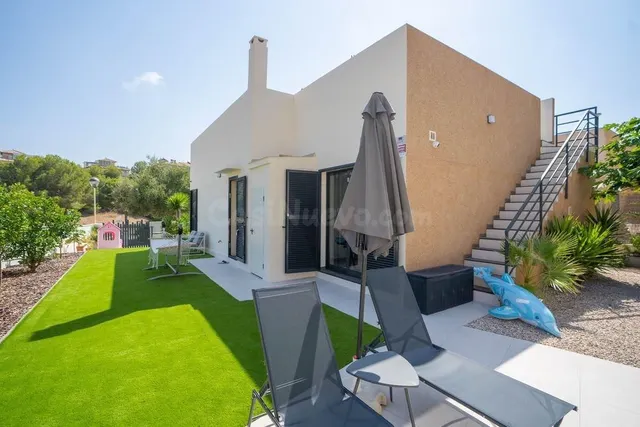 Villa 3 habitaciones 76m² en venta - La Zenia - foto 2