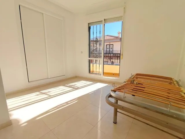 Casa 3 habitaciones 95m² en venta - Aguas Nuevas — 23