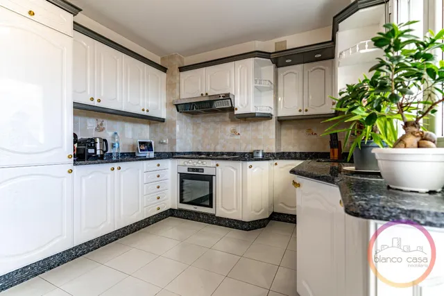 ✨ ¡AMPLIO PISO de 144 m2 con ASCENSOR y TERRAZA cubierta en  - foto 4
