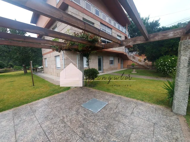 ALQUILER PLANTA BAJA CASA CON JARDÍN — 22