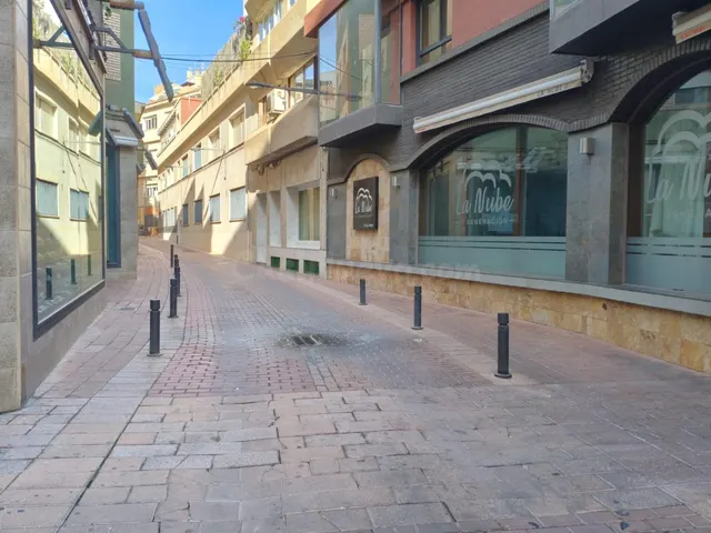 LOCAL COMERCIAL EN CENTRO DE MOTRIL - foto 2