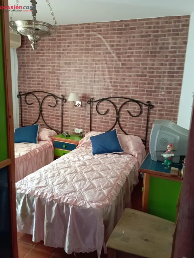 CASA EN VILLAHARTA — 13