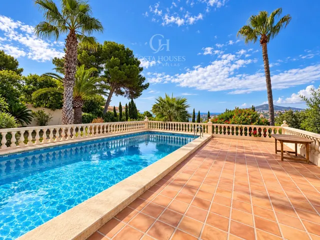 Villa mediterranea · vistas al mar y doble parcela en javea — 44