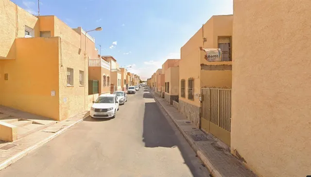Venta en El Ejido. Activo inmobiliario SIN POSESIÓN, NO SE P
