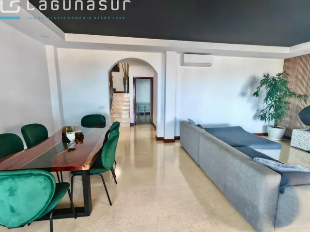 OPORTUNIDAD UNICA. EN VENTA ESPECTACULAR VILLA - foto 5