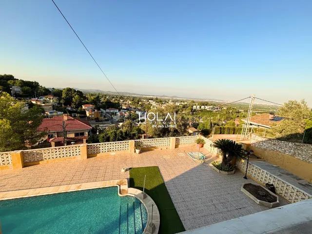 Chalet independiente con vistas panorámicas, privacidad y pi - foto 5