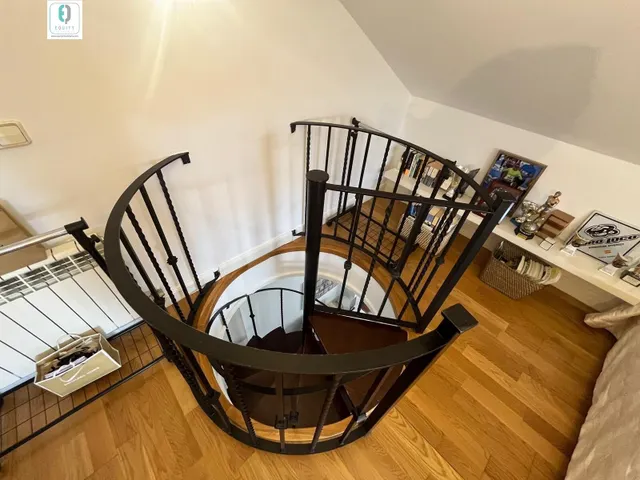 PRECIOSO ÁTICO DÚPLEX EN LA MEJOR ZONA DE LA ZUBIA — 23
