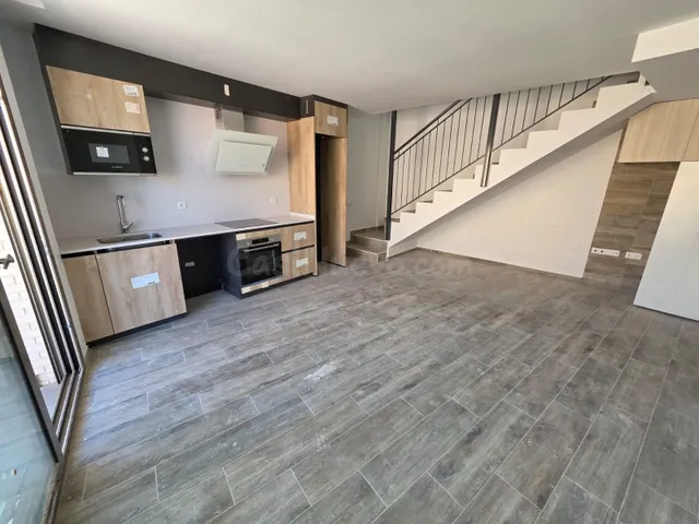 VENTA DÚPLEX EN VILANOVA DEL CAMÍ ZONA BARRI LA PAU NUEVO A 
