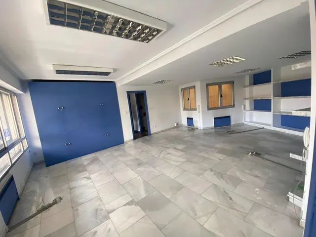 OFICINA EN PLAZA TENERÍAS — 10