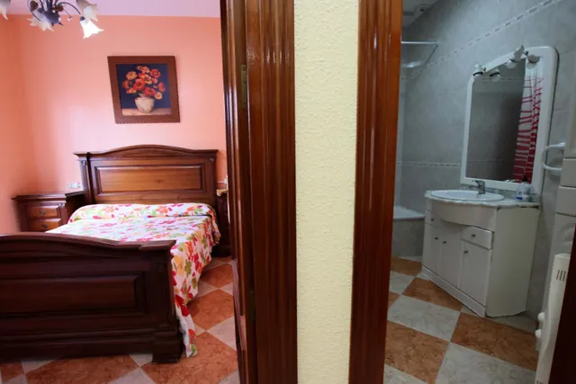 Fantástica casa en Montijo, con amplias estancias, totalmente equipada para entrar a vivir. — 19