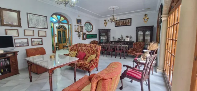 CASA EN VENTA FERNAN NUÑEZ - foto 3