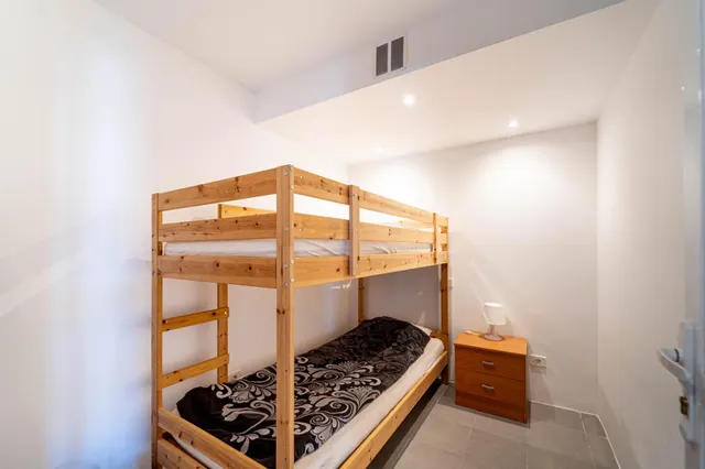 Apartamento renovado de 3 dormitorios con amplia terraza en Puerto Rico — 26