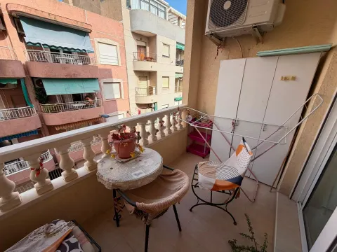FANTASTICO APARTAMENTO A UNOS PASOS DE LA PLAYA, IDEAL PARA VIVIR TODO EL AÑO