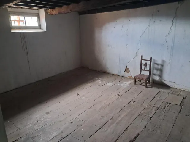 CASA DE PIEDRA EN ZONA RURAL — 39