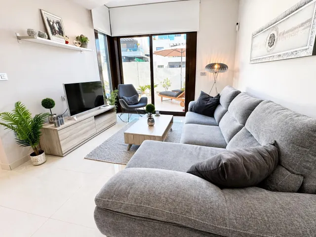 Adosado contemporáneo  PAU-26 con piscina privada y solárium — 14