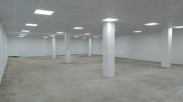 Local comercial 317m² en venta - La Paz - Montecarmelo