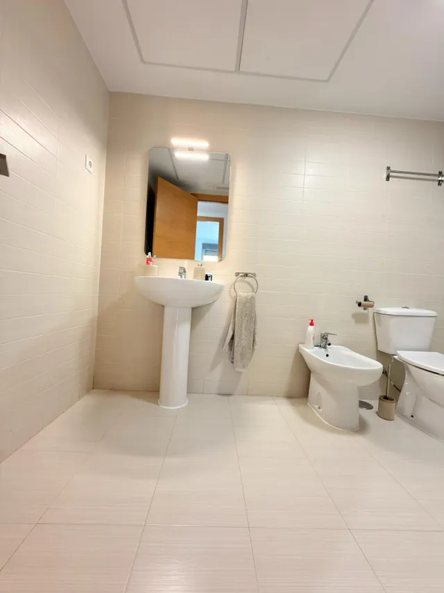 Estupendo piso para entrar a vivir. Zona Benisaudet. — 23