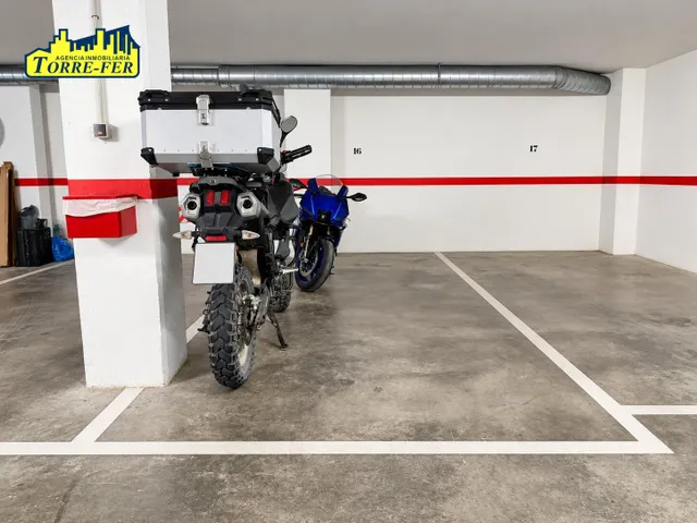 ¡ESTUPENDA PLAZA DE GARAJE EN VENTA EN PLENO CENTRO DE ALMER - foto 3
