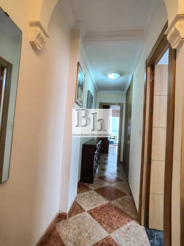 OPORTUNIDAD !!! EN VENTA PISO EN LA PAZ. — 12