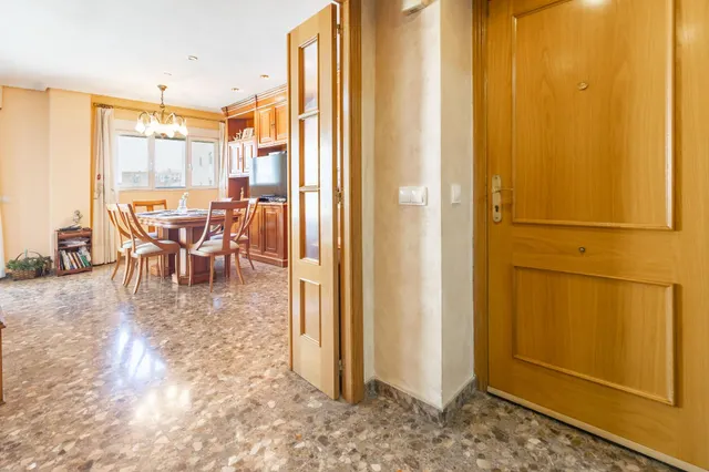 VIVIENDA CON PISCINA, PLAZA DE GARAJE Y TRASTERO — 19