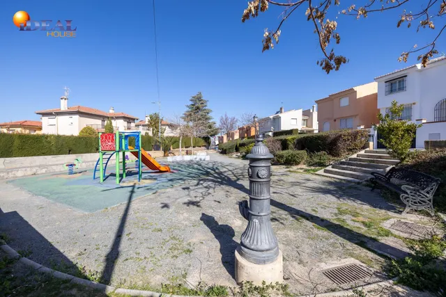 Local de 130 m2, diafano en Gojar, cerca del centro, en zona residencial con mucho paso de vehiculos — 17