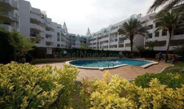 Planta baja de 2 habitaciones con terraza en complejo con pi - foto 4