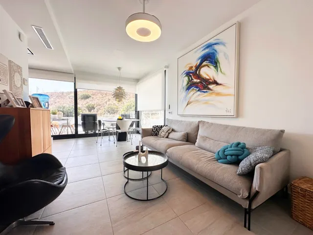 Villa 5 habitaciones 200m² en venta - Pueblo - foto 2
