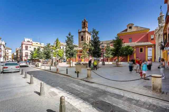 Exclusiva Casa Unifamiliar con Ascensor y Garaje en el Corazón de San Lorenzo, Sevilla — 29