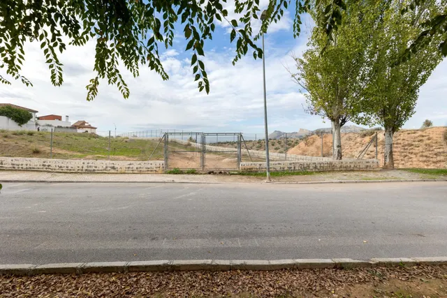 Terreno en Peligros: 2,773 m2 de Oportunidad y Potencial — 3